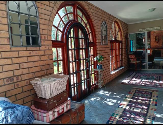 7 BEDROOM HOUSE FOR SALE IN NOORDRAND